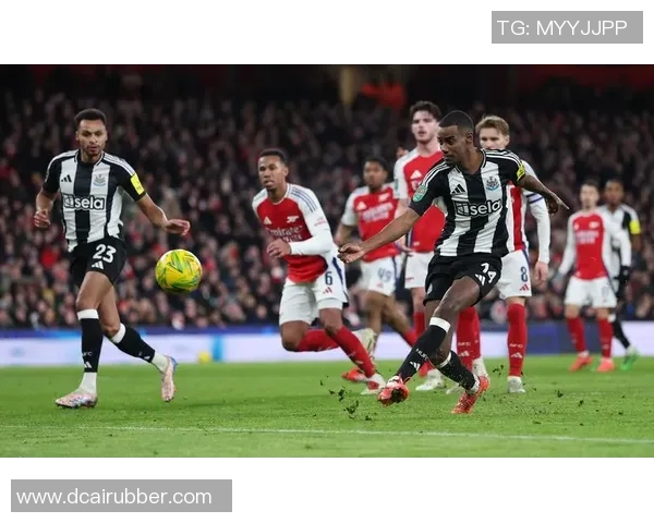 足总杯精彩对决阿森纳大胜多特蒙德战术解析与绝杀瞬间回顾